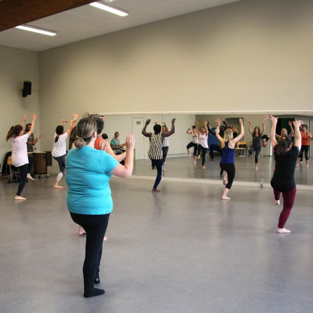 danse mandingue mjc chemin vert